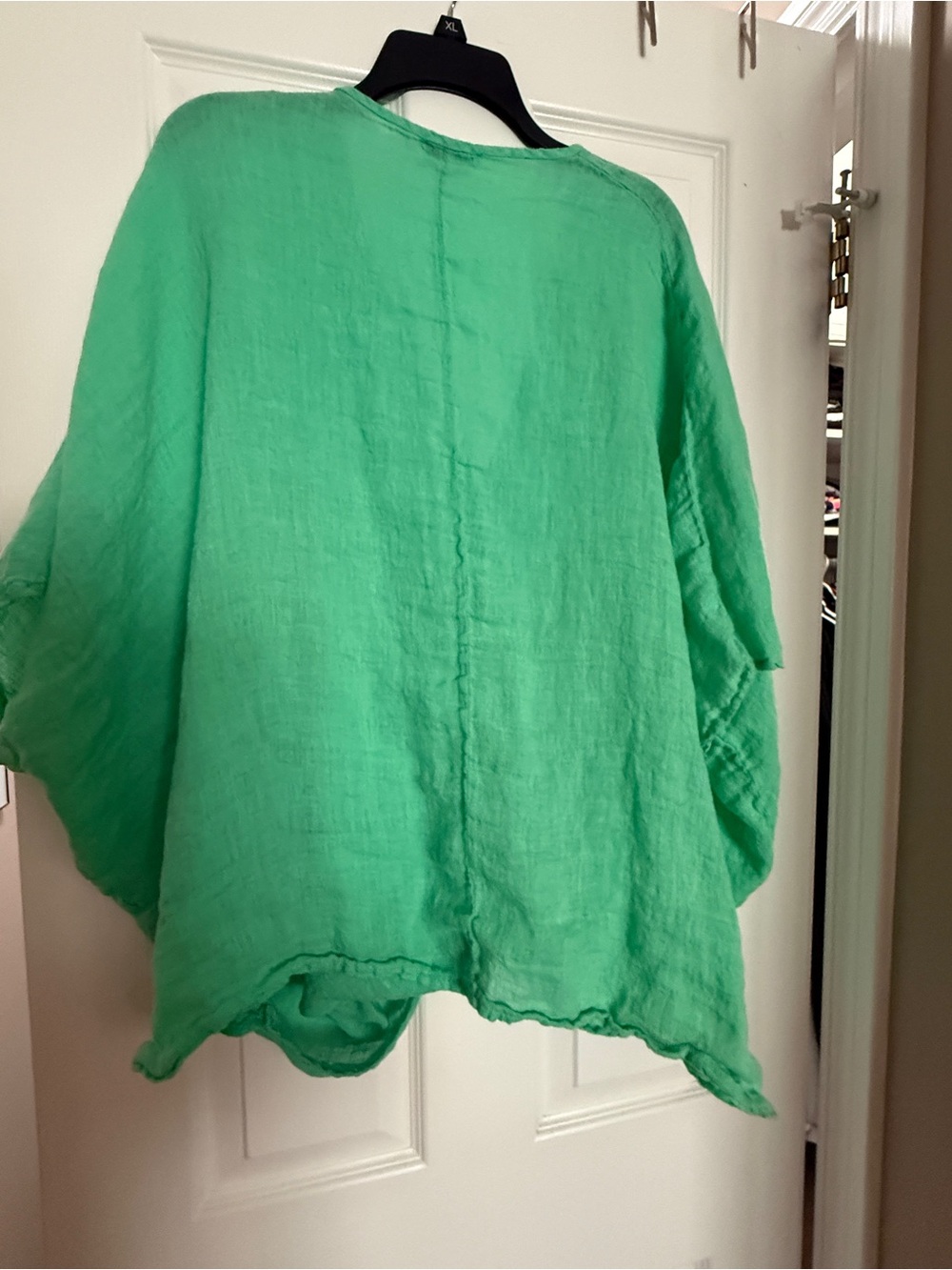 Lightweight Green Women's 100% linen - Picture 2 of 8